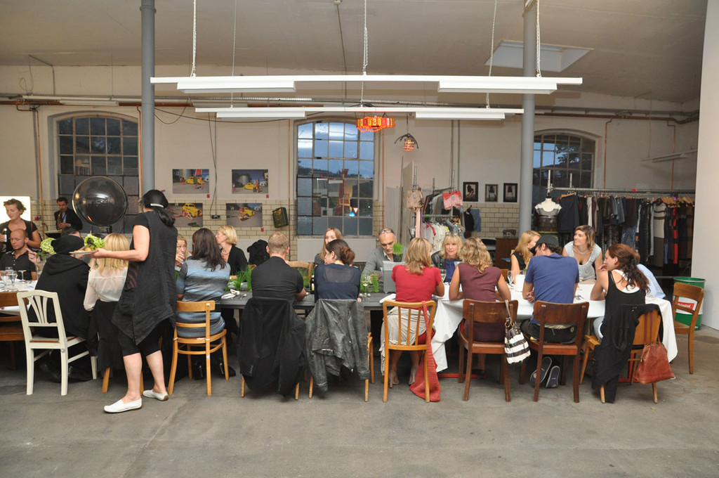 BazarT18_jpg-1346409105