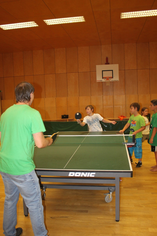 Ferienkalender Tischtennis 2012 _3__jpg-1346476571