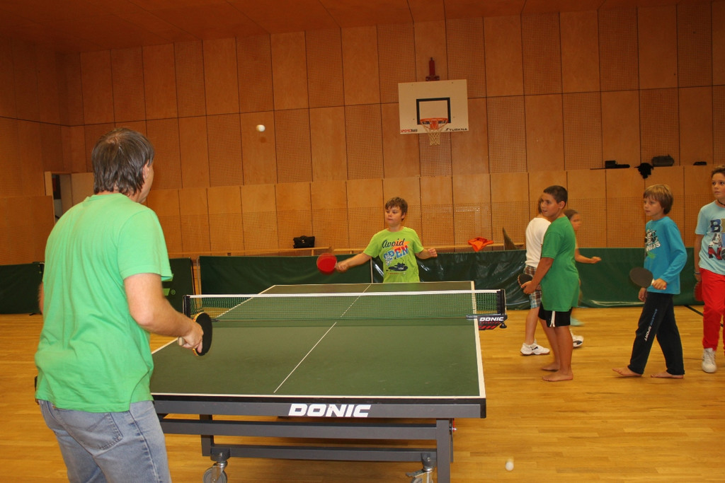 Ferienkalender Tischtennis 2012 _6__jpg-1346476584