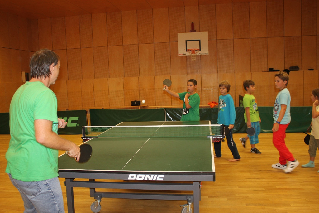 Ferienkalender Tischtennis 2012 _7__jpg-1346476589