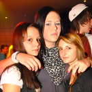 9827458.jpg
