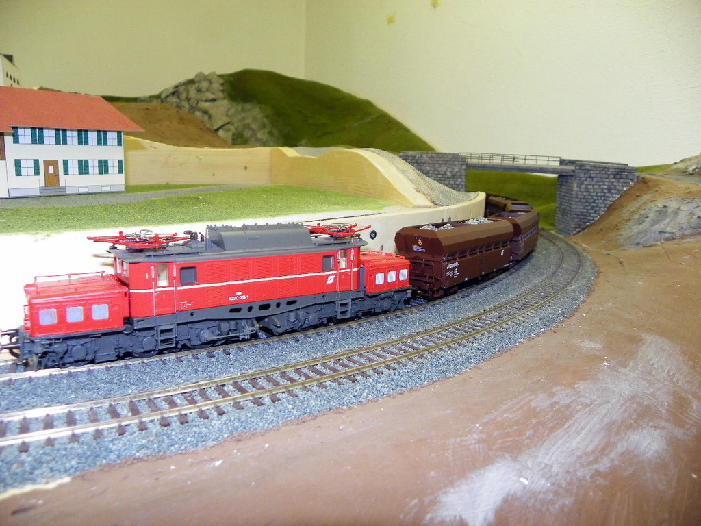 105_0264_jpg-1346572050