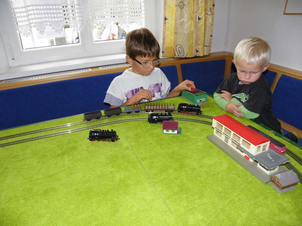 105_0227_jpg-1346572020