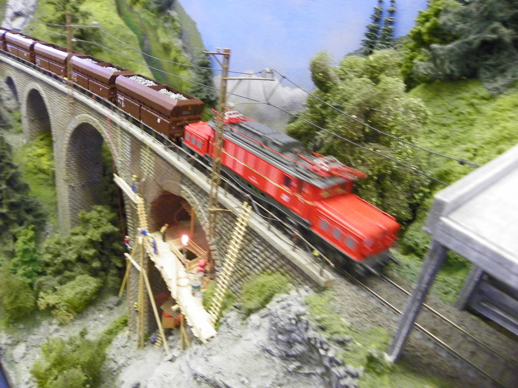 105_0392_jpg-1346572063