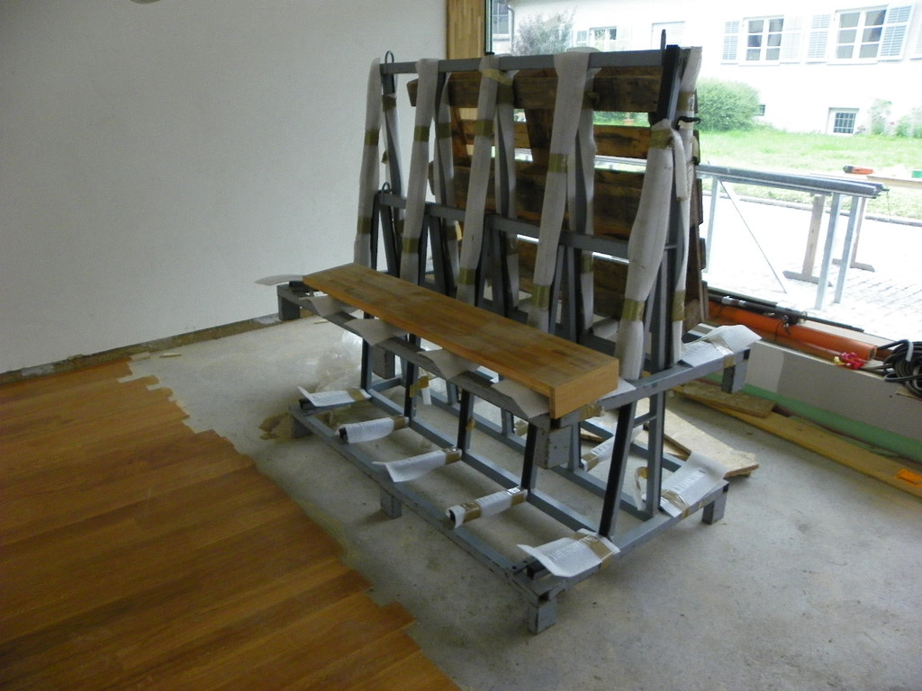 115_4042_JPG-1346575264