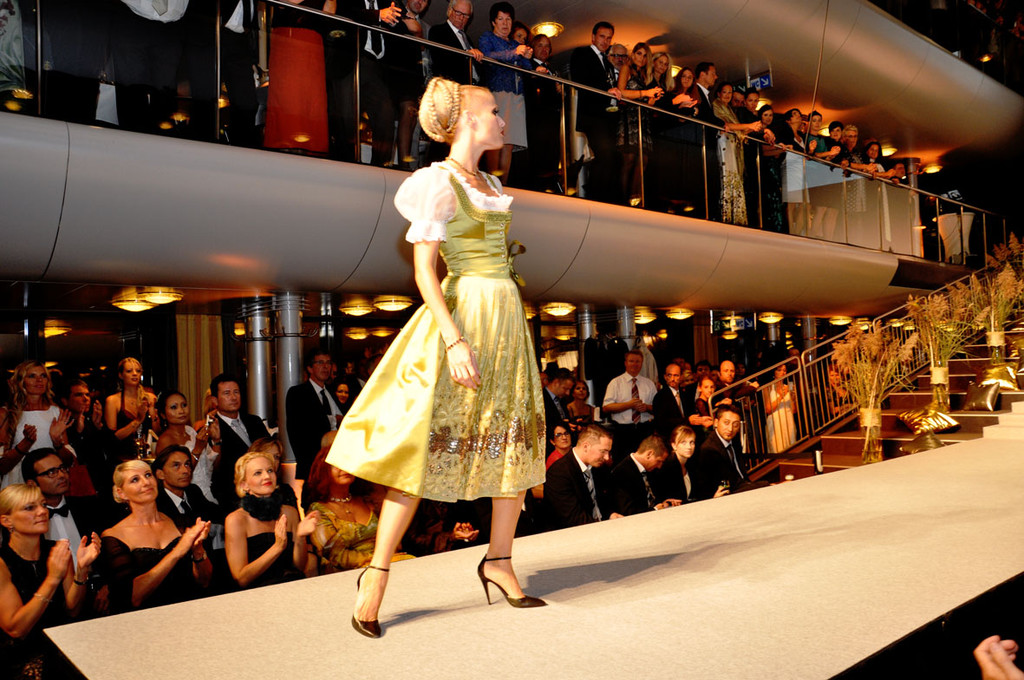 dirndl5_jpg-1346578701