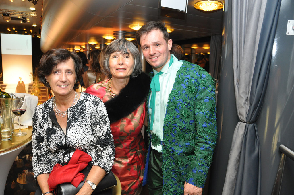 sticker6_jpg-1346578872