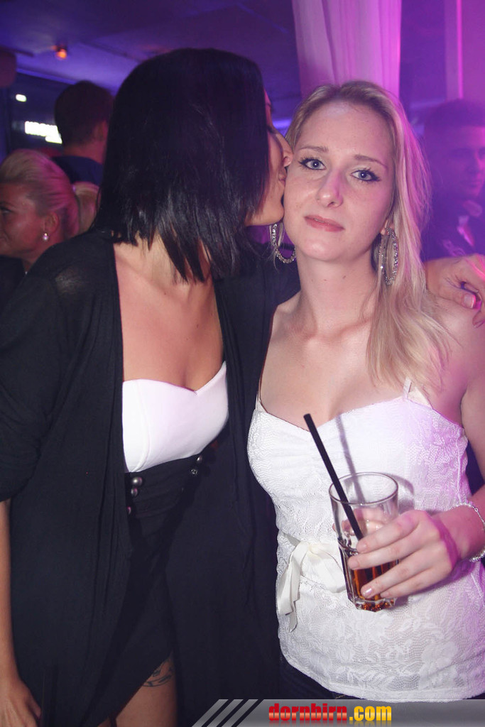 12002772.jpg