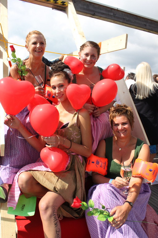 Dirndlflugtag Lochau 2012 _46__jpg-1346611596