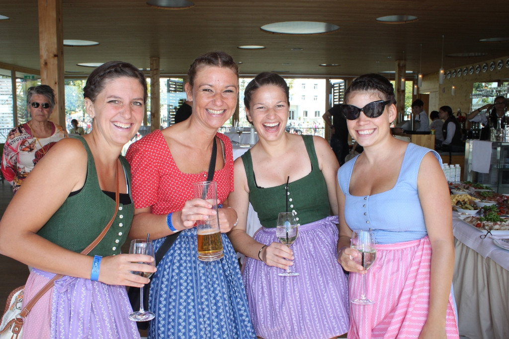 Dirndlflugtag Lochau 2012 _38__jpg-1346611558