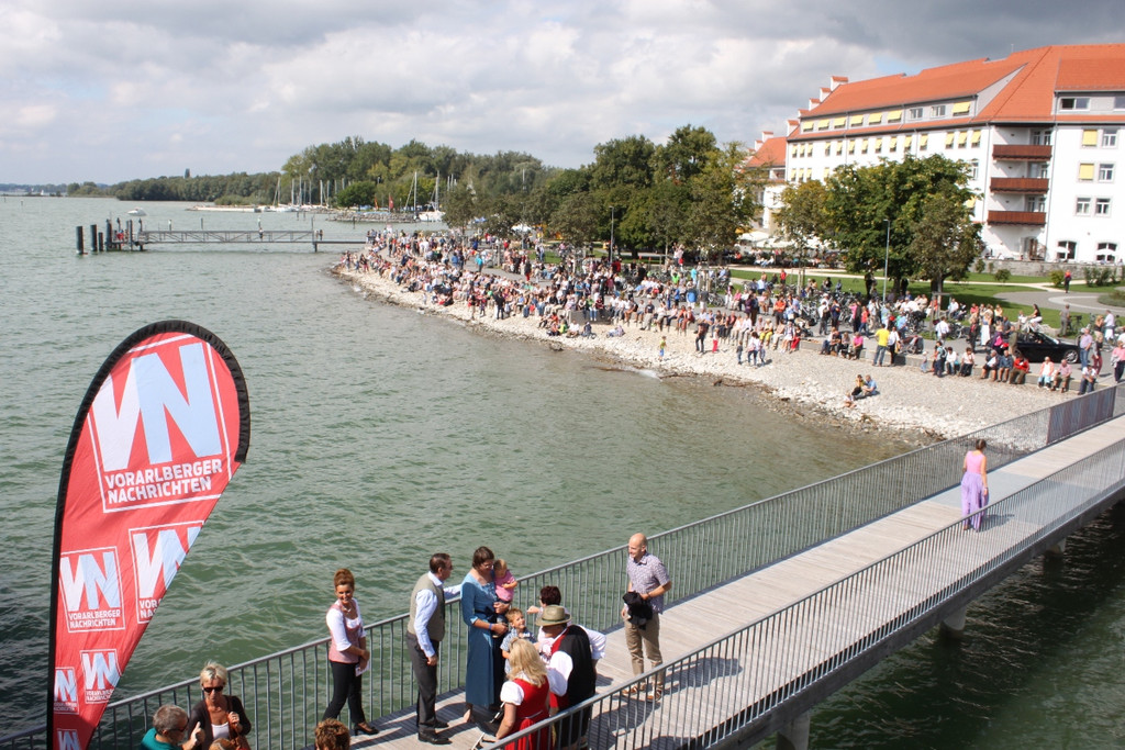 Dirndlflugtag Lochau 2012 _39__jpg-1346611564