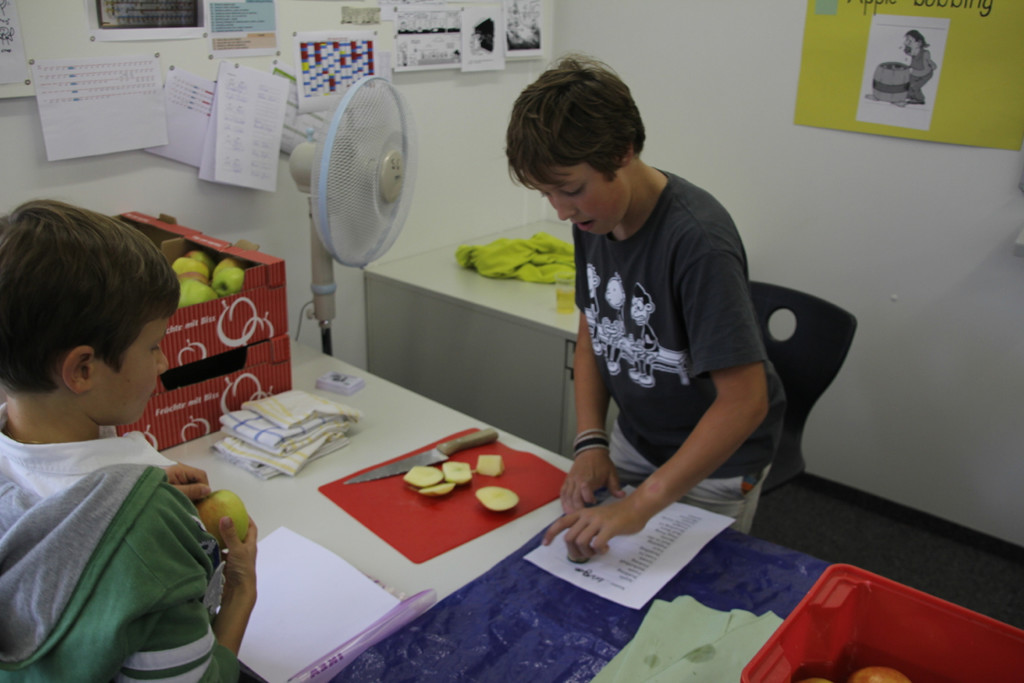 BK_ISR10Anniversary 21_JPG-1346661584