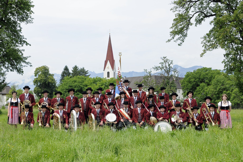 Gruppenfoto_h_zugeschnitten _3__jpg-1346677179