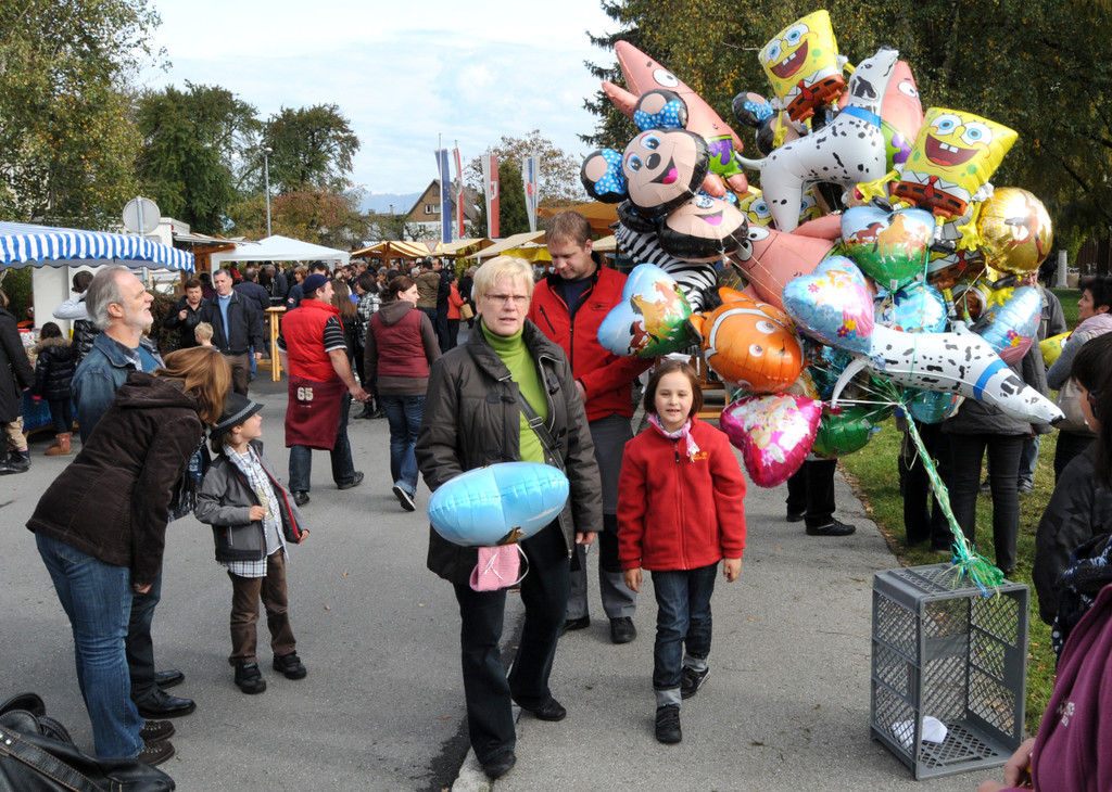 Markt Fu__ach AJK_jpg-1346678868