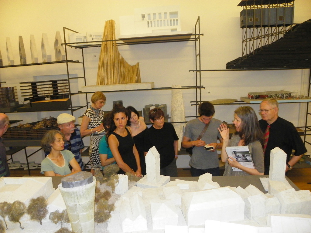 115_6183_JPG-1346707405