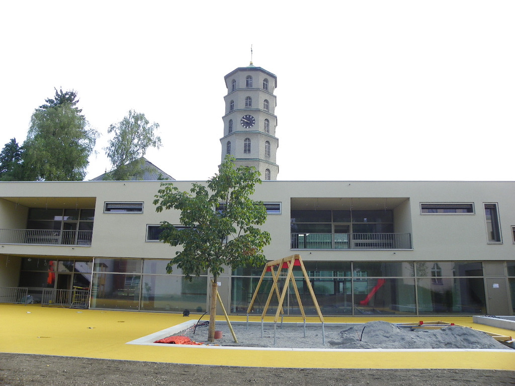 115_4857_JPG-1346708282