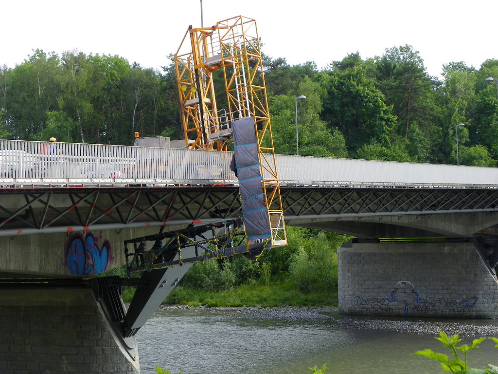 115_0696_JPG-1346709444