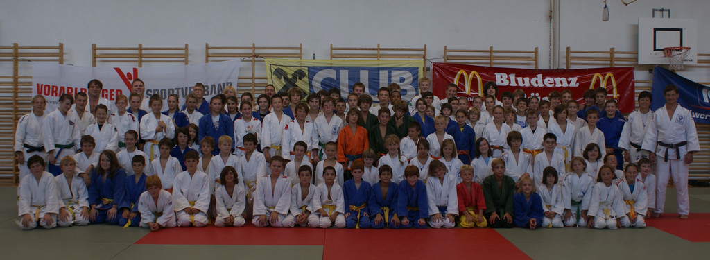 Gruppenfoto_1_jpg-1346762296