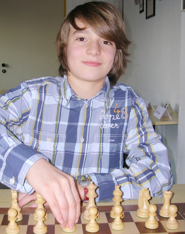 Schach2Leon_jpg-1346766277