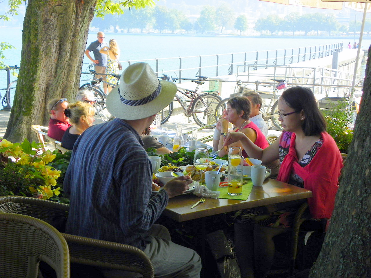 105_3046_jpg-1346828783