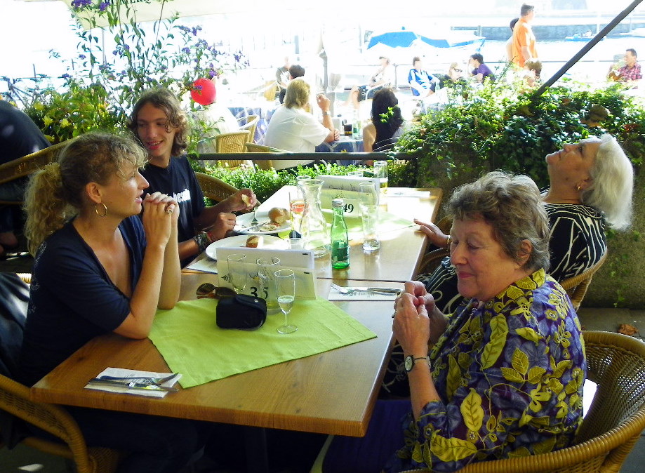 105_3042_jpg-1346828767