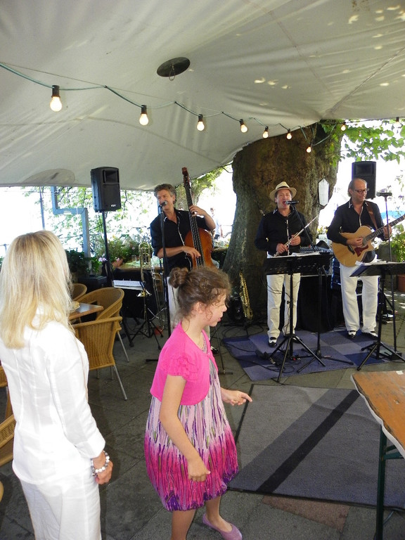 105_3036_jpg-1346828756