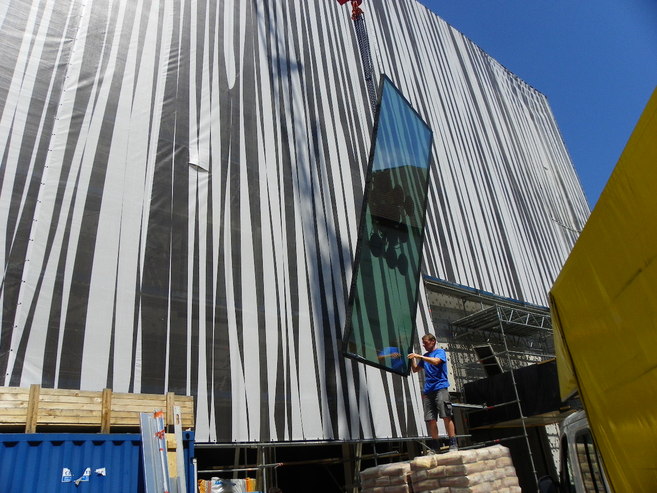 115_3032_JPG-1346830542