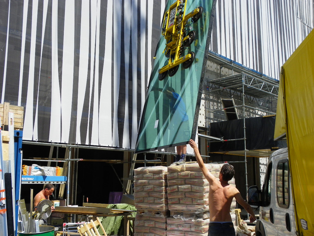 115_3033_JPG-1346830548