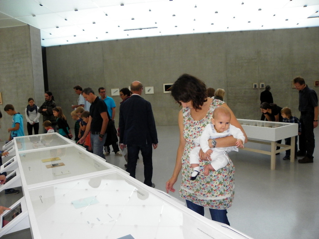 115_9851_JPG-1346880487