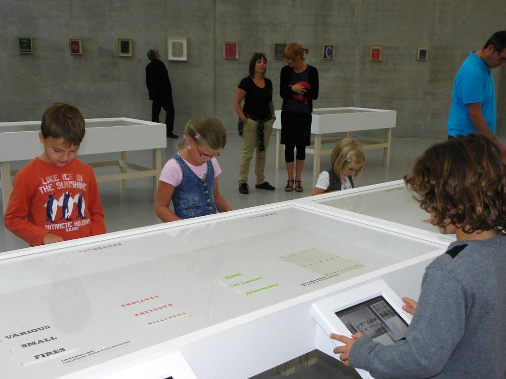 115_9856_JPG-1346880510