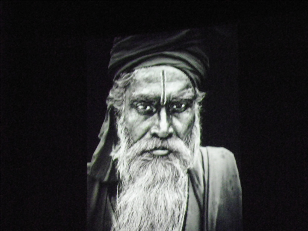 116_0324_JPG-1346880754