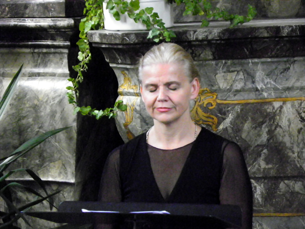 115_9819_JPG-1346881101