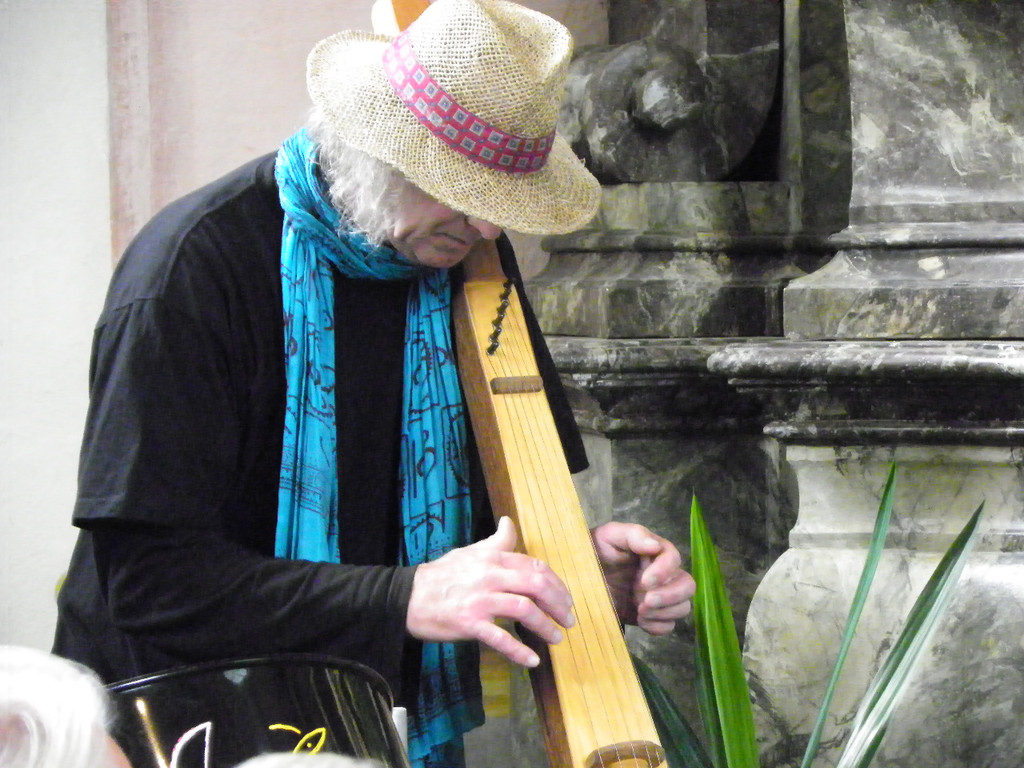 115_9821_JPG-1346881107