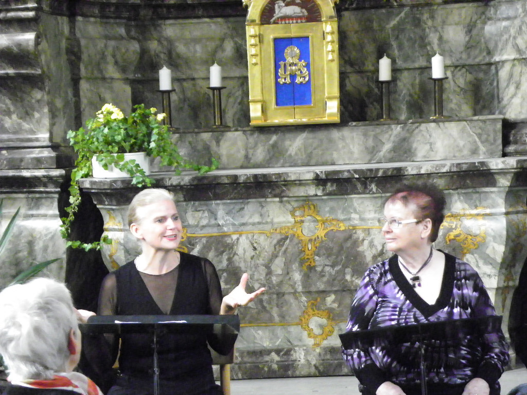 115_9831_JPG-1346881136