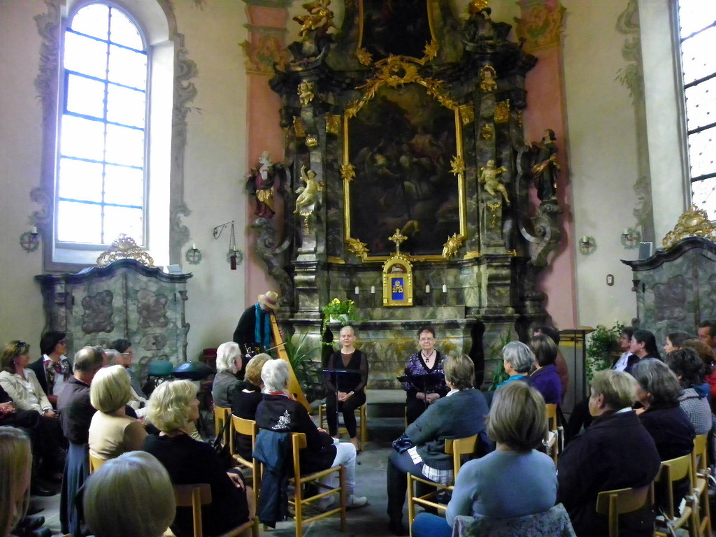 115_9817_JPG-1346881096