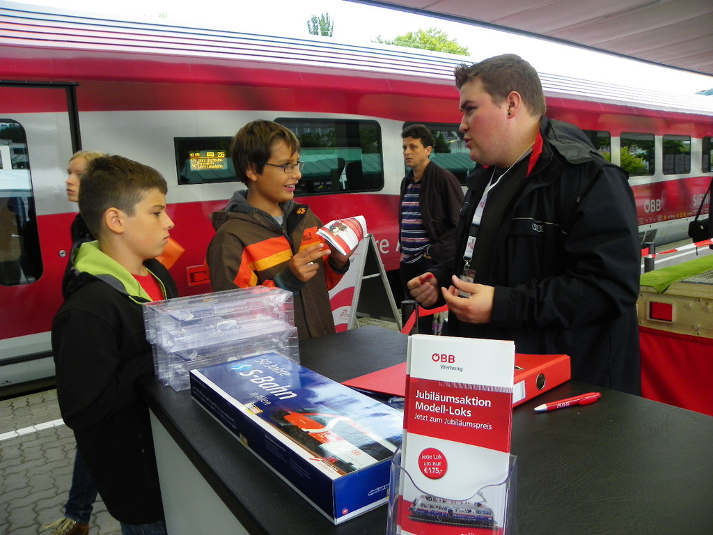 115_9622_JPG-1346882945