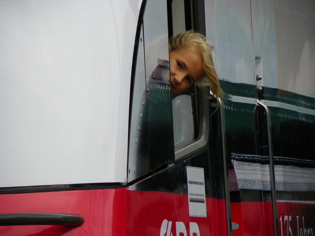 115_9649_JPG-1346883062