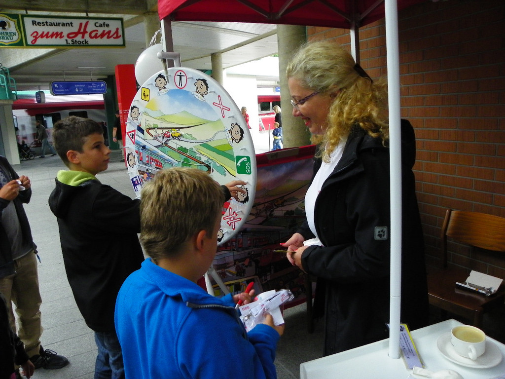 115_9657_JPG-1346883075