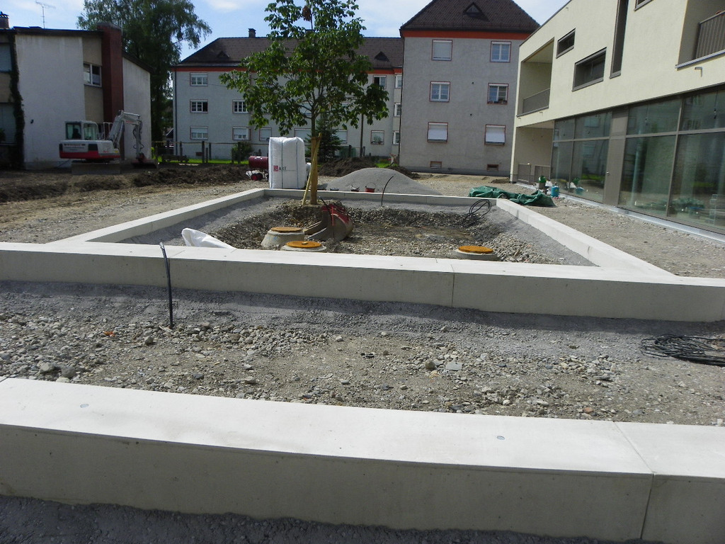 115_1536_JPG-1346885873