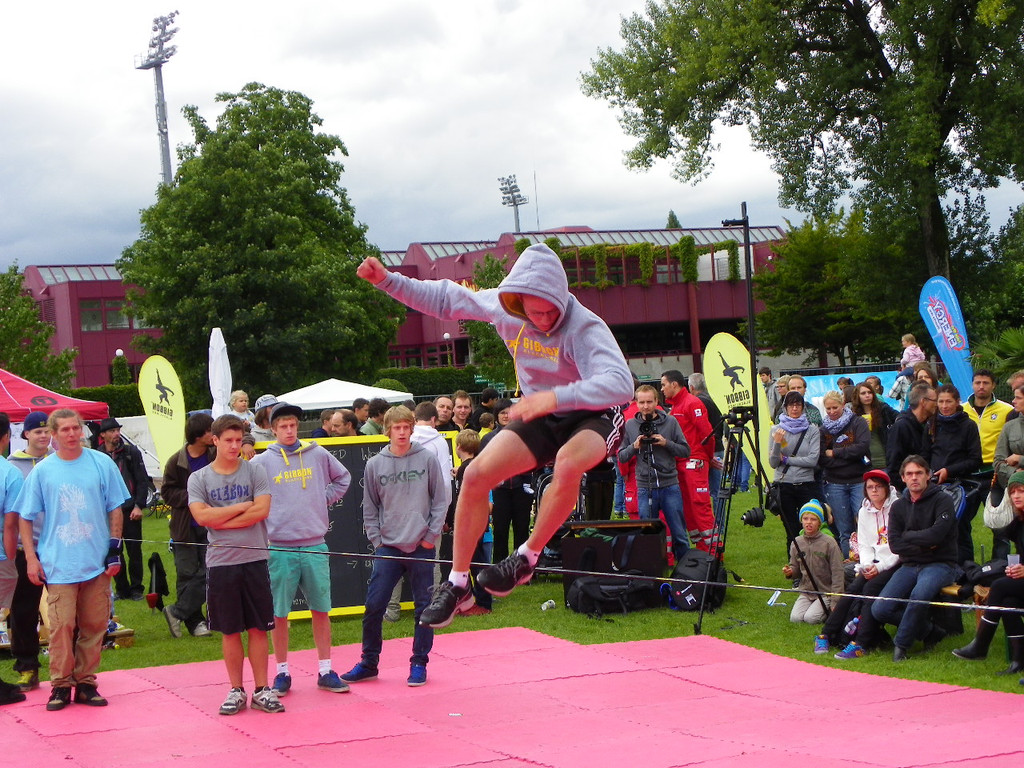 115_9577_JPG-1346886428