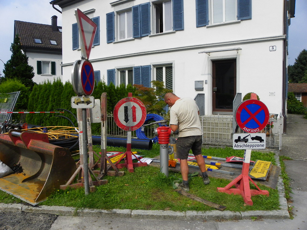 116_0458_JPG-1346886729