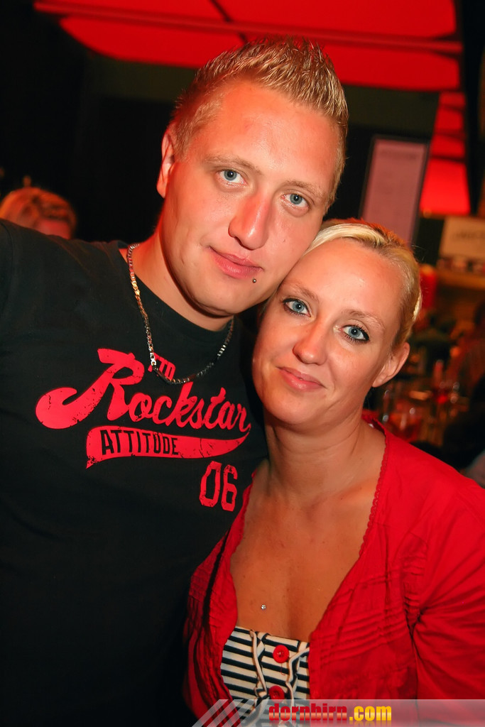 12015069.jpg