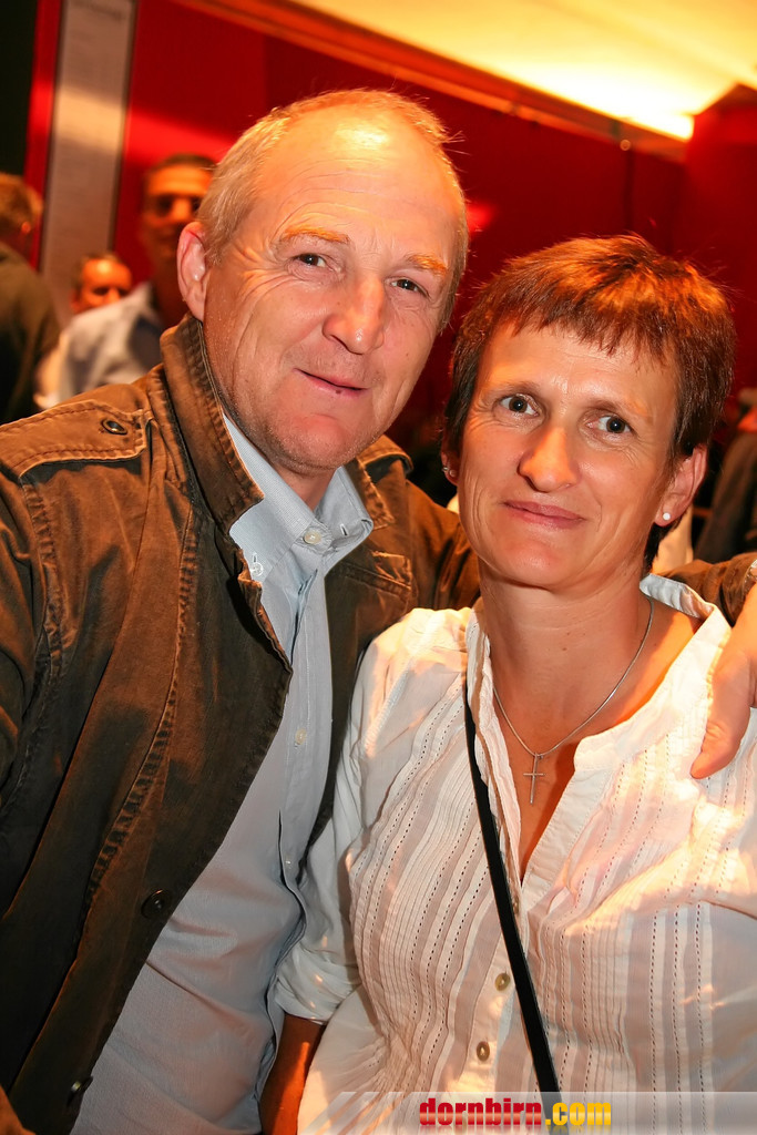 12015012.jpg