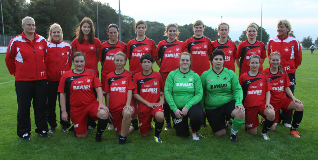 teamfoto titel.jpg