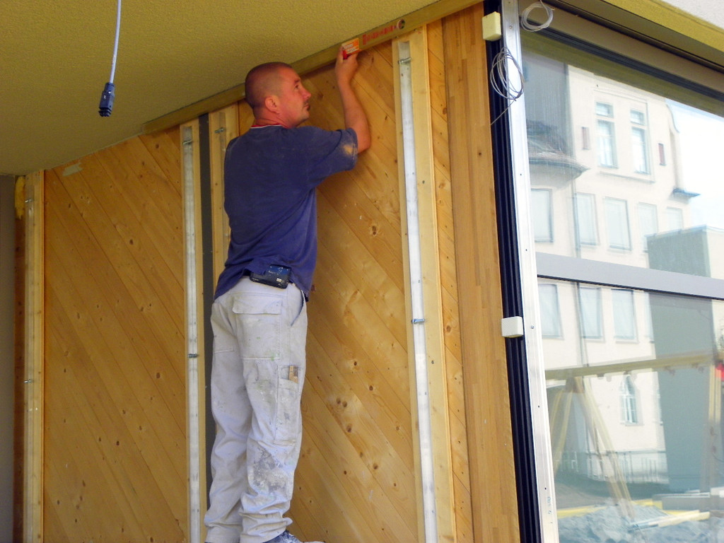 115_4853_JPG-1347094587