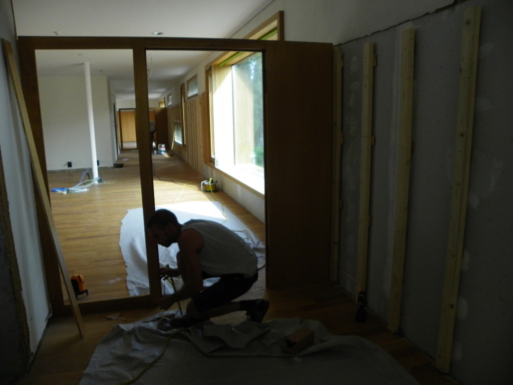 115_4848_JPG-1347094581