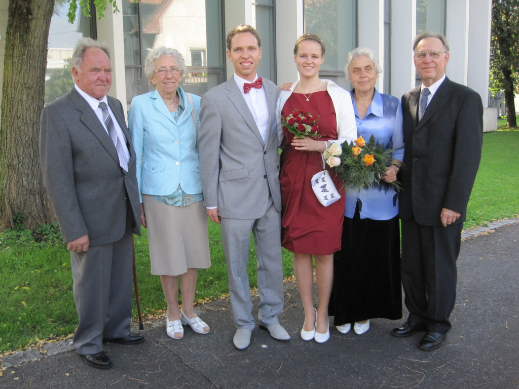 IMG_4666_JPG-1347094155