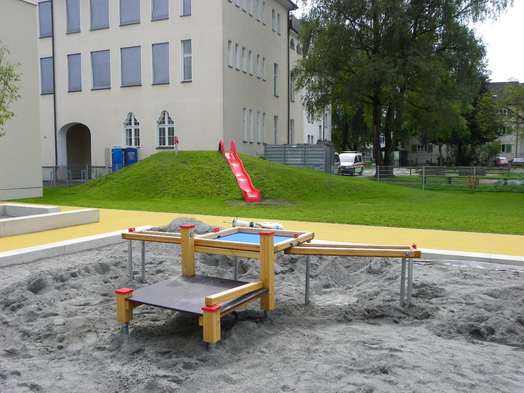 115_8442_JPG-1347095343