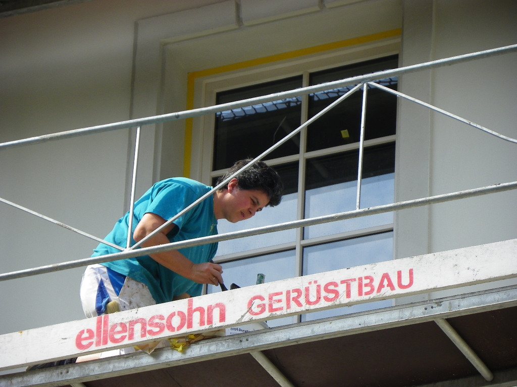 115_4917_JPG-1347096853