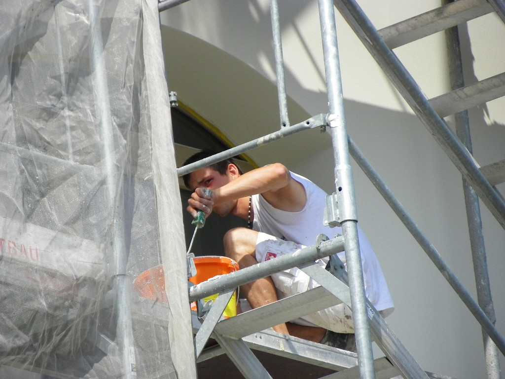 115_4925_JPG-1347096867